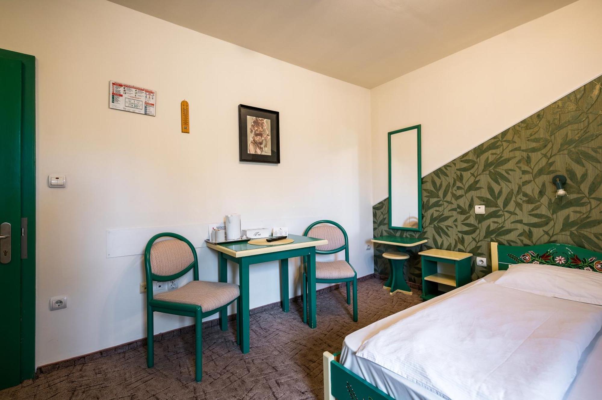 Hotel Sugas Sfântu-Gheorghe Zewnętrze zdjęcie